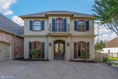 This stunning 4-bedroom, 4-bathroom home is located in the on Southern Trace Country Club in Louisiana - for sale on GolfHomes.com, golf home, golf lot