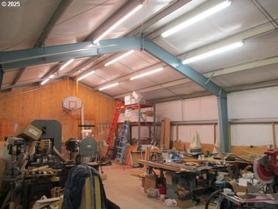 5 bedroom 2 bath with attached garage and heated 1,500 sqft on  in Oregon - for sale on GolfHomes.com, golf home, golf lot