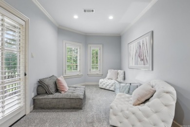 Wonderful Chenal home offers unparalleled living on the coveted on Chenal Country Club - Bear Den Mountain in Arkansas - for sale on GolfHomes.com, golf home, golf lot
