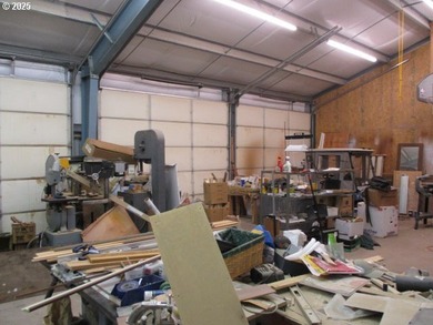 5 bedroom 2 bath with attached garage and heated 1,500 sqft on  in Oregon - for sale on GolfHomes.com, golf home, golf lot