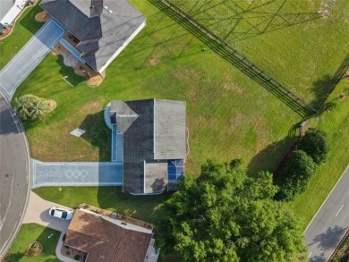 NO BOND! NO HOMES BEHIND! QUICK CLOSE AVAILABLE! Move in ready on The Links of Spruce Creek in Florida - for sale on GolfHomes.com, golf home, golf lot