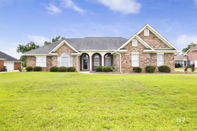 Discover this beautiful 3 bed, 2.5 bath home with an office in on Glenlakes Golf Club in Alabama - for sale on GolfHomes.com, golf home, golf lot