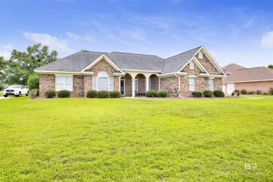Discover this beautiful 3 bed, 2.5 bath home with an office in on Glenlakes Golf Club in Alabama - for sale on GolfHomes.com, golf home, golf lot