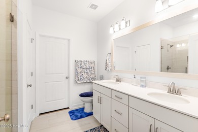 Live close to multiple beaches in a gated community loaded with on Brunswick Plantation and Golf Resorts in North Carolina - for sale on GolfHomes.com, golf home, golf lot