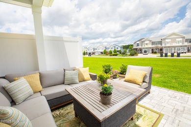 Live close to multiple beaches in a gated community loaded with on Brunswick Plantation and Golf Resorts in North Carolina - for sale on GolfHomes.com, golf home, golf lot