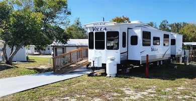SNOWBIRDS OR HOMEOWNERS WELCOME YOU OWN the land. 1 Bedroom 1 on Glen Lakes Country Club in Florida - for sale on GolfHomes.com, golf home, golf lot