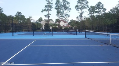This property is for those who like some breathing room. It is on Rivers Edge Golf Club in North Carolina - for sale on GolfHomes.com, golf home, golf lot