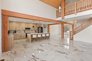 Wonderful combination of post and beam construction, wood on Aspen Glen Club in Colorado - for sale on GolfHomes.com, golf home, golf lot