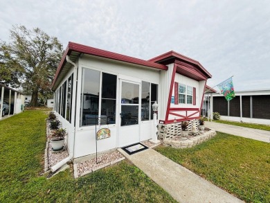 FULLY FURNISHED, WELL-MAINTAINED 2-BEDROOM, 1-BATHROOM HOME on Grasslands Golf and Country Club in Florida - for sale on GolfHomes.com, golf home, golf lot