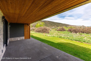 Wonderful combination of post and beam construction, wood on Aspen Glen Club in Colorado - for sale on GolfHomes.com, golf home, golf lot