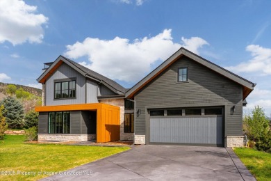 Wonderful combination of post and beam construction, wood on Aspen Glen Club in Colorado - for sale on GolfHomes.com, golf home, golf lot