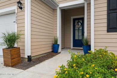 Located in the sought-after Heron Pointe neighborhood of on Cape Fear National At Brunswick Forest in North Carolina - for sale on GolfHomes.com, golf home, golf lot