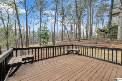 SO MUCH SPACE INSIDE & OUT in this 4 BR/4.5BA home with bonus on Riverchase Country Club in Alabama - for sale on GolfHomes.com, golf home, golf lot