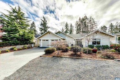 Absolutely stunning, one owner custom home with 4187 square feet on SunLand Golf and Country Club in Washington - for sale on GolfHomes.com, golf home, golf lot