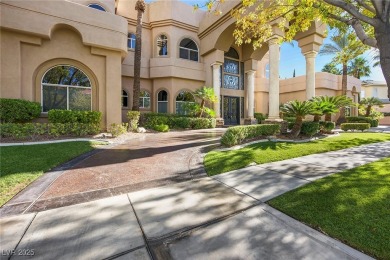 LAS VEGAS Luxury home, 7,392 sq. ft inspired by modern classic on TPC at Summerlin in Nevada - for sale on GolfHomes.com, golf home, golf lot