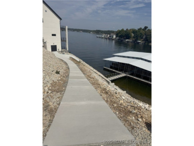 The Waters is the only new premier lake development on Horseshoe on Seasons Ridge At Four Seasons in Missouri - for sale on GolfHomes.com, golf home, golf lot