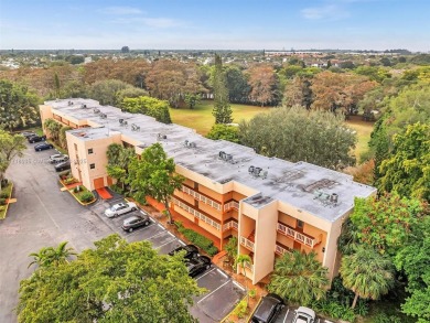 This 2 bedroom, 2 bath condo is perfectly situated on the first on Colony West Country Club in Florida - for sale on GolfHomes.com, golf home, golf lot