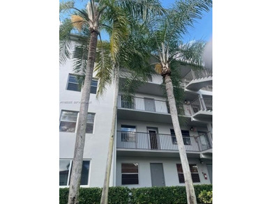 Very well keep property, move-in ready, located at the first on Flamingo Lakes Country Club in Florida - for sale on GolfHomes.com, golf home, golf lot