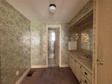 Welcome to Zellwood Station, the sought-after 55+ golf on Zellwood Station Country Club in Florida - for sale on GolfHomes.com, golf home, golf lot