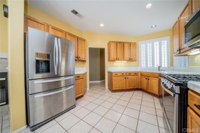 Welcome to this beautifully maintained 2-bedroom, 2-bath home on Sun Lakes Country Club in California - for sale on GolfHomes.com, golf home, golf lot