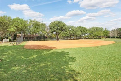 Hunter's Green in Quail Creek, Turnkey!  Mason Homes was the on Hunters Green Country Club in Florida - for sale on GolfHomes.com, golf home, golf lot