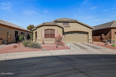 Nicely maintained cul-de-sac home with 2 bedrooms and den on Arizona Traditions Golf Club in Arizona - for sale on GolfHomes.com, golf home, golf lot