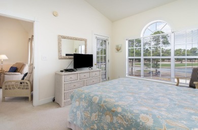 Motivated Seller. This elevator-accessible 2-bedroom, 2-bathroom on Myrtlewood Golf Course and Club  in South Carolina - for sale on GolfHomes.com, golf home, golf lot