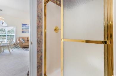 Motivated Seller. This elevator-accessible 2-bedroom, 2-bathroom on Myrtlewood Golf Course and Club  in South Carolina - for sale on GolfHomes.com, golf home, golf lot