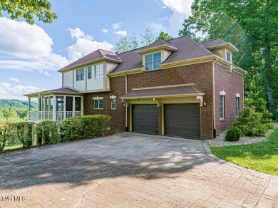 REDUCED!!  A secure, gated community, offering a style of living on Virginian Golf Club in Virginia - for sale on GolfHomes.com, golf home, golf lot