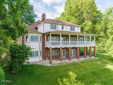 REDUCED!!  A secure, gated community, offering a style of living on Virginian Golf Club in Virginia - for sale on GolfHomes.com, golf home, golf lot