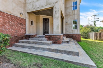 Located in the prestigious Wynlakes community, this one-owner on Wynlakes Golf and Country Club in Alabama - for sale on GolfHomes.com, golf home, golf lot