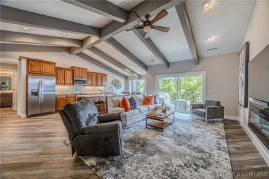 This exceptional 2 bedroom, 2 bath condo has been thoughtfully on Seasons Ridge At Four Seasons in Missouri - for sale on GolfHomes.com, golf home, golf lot