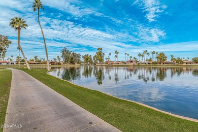 Peaceful and Serene Lakefront Home.This, 3 bed, 2 bath,home has on Cottonwood Country Club in Arizona - for sale on GolfHomes.com, golf home, golf lot