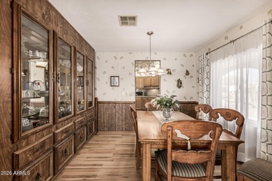 Spacious and lovely Golf Course Home, 2 bedrooms, 2 bathrooms, 2 on Fountain of the Sun Country Club in Arizona - for sale on GolfHomes.com, golf home, golf lot