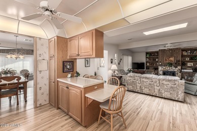 Spacious and lovely Golf Course Home, 2 bedrooms, 2 bathrooms, 2 on Fountain of the Sun Country Club in Arizona - for sale on GolfHomes.com, golf home, golf lot