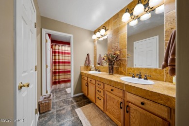 Gorgeous Turn-Key Townhome in Pinetop Lakes Country Club

 on Pinetop Lakes Golf and Country Club in Arizona - for sale on GolfHomes.com, golf home, golf lot