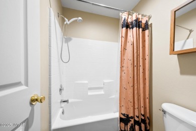 Gorgeous Turn-Key Townhome in Pinetop Lakes Country Club

 on Pinetop Lakes Golf and Country Club in Arizona - for sale on GolfHomes.com, golf home, golf lot
