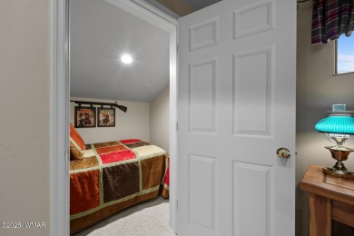 Gorgeous Turn-Key Townhome in Pinetop Lakes Country Club

 on Pinetop Lakes Golf and Country Club in Arizona - for sale on GolfHomes.com, golf home, golf lot