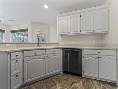 Enjoy Village living in this move-in ready home ideally located on Ponce De Leon Golf Course in Arkansas - for sale on GolfHomes.com, golf home, golf lot