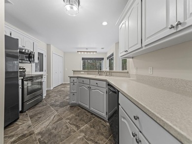 Enjoy Village living in this move-in ready home ideally located on Ponce De Leon Golf Course in Arkansas - for sale on GolfHomes.com, golf home, golf lot