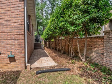 REDUCED!!! Gorgeous 4BR/2.5BA home in the exclusive Pebble Creek on Killearn Country Club and Inn in Florida - for sale on GolfHomes.com, golf home, golf lot