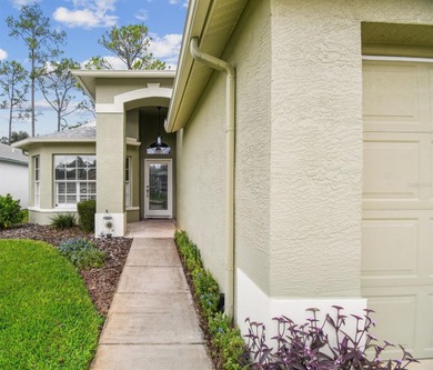 This Patio Home has been Completely Renovated and Shows like a on Heritage Pines Country Club in Florida - for sale on GolfHomes.com, golf home, golf lot