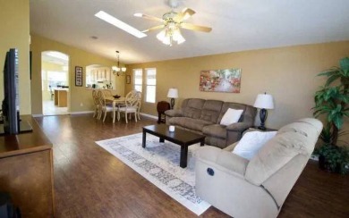#209 Welcome to this charming 2-bedroom, 2-bath home, offering on Mountain Brook Golf Club in Arizona - for sale on GolfHomes.com, golf home, golf lot