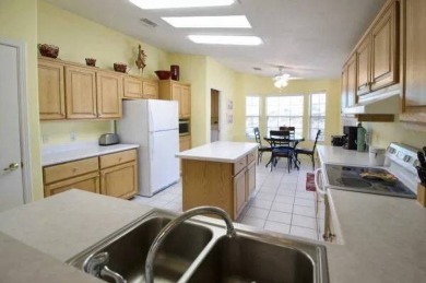 #209 Welcome to this charming 2-bedroom, 2-bath home, offering on Mountain Brook Golf Club in Arizona - for sale on GolfHomes.com, golf home, golf lot