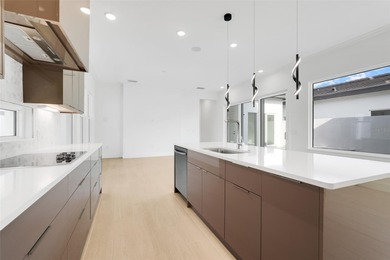 Beautiful 3 bedroom courtyard home with pool and spa located on Providence Golf Club in Florida - for sale on GolfHomes.com, golf home, golf lot