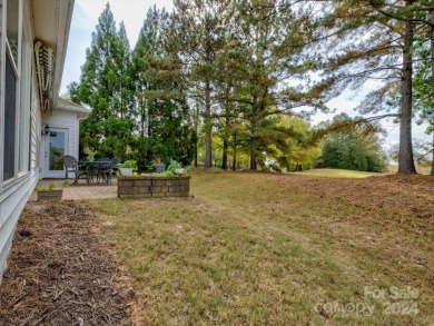 Indulge in the sought after Cumberland floor plan nestled within on Carolina Lakes Golf Club, LLC in South Carolina - for sale on GolfHomes.com, golf home, golf lot