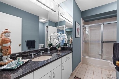 Rare opportunity in The Heathers! This sought-after 3-bedroom on The Heathers Club in Michigan - for sale on GolfHomes.com, golf home, golf lot