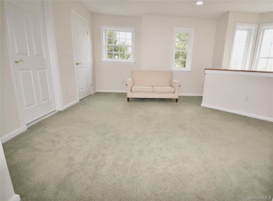 Renovated-Updated-Spacious Mirasol Model Townhouse 3 Bedroom 2.5 on The Greens At Half Hollow in New York - for sale on GolfHomes.com, golf home, golf lot