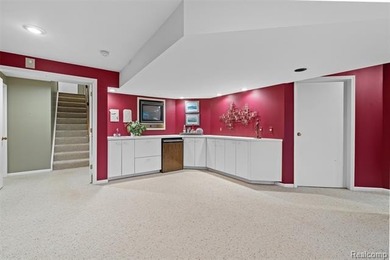 Rare opportunity in The Heathers! This sought-after 3-bedroom on The Heathers Club in Michigan - for sale on GolfHomes.com, golf home, golf lot