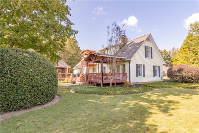 Beautiful home in the sought-after Smithfields neighborhood in on Smithfields Country Club in South Carolina - for sale on GolfHomes.com, golf home, golf lot